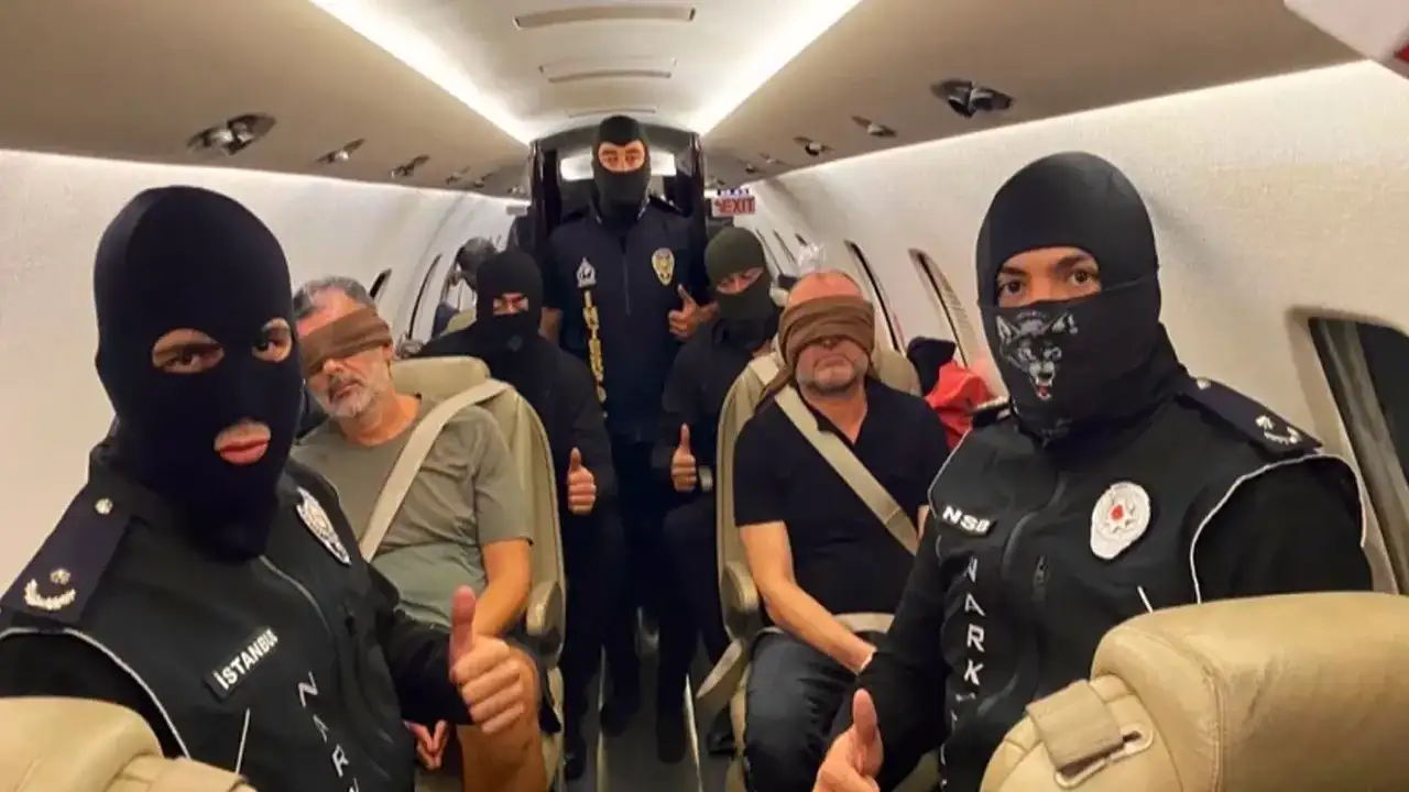 Kırmızı bültenle aranan uyuşturucu baronu ‘Don Vito’ yakalandı! Türkiye’ye iade edildi