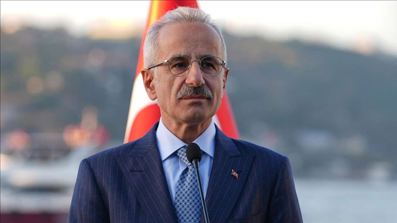Ulaştırma ve Altyapı Bakanı Abdülkadir Uraloğlu’ndan Trabzon’a davet