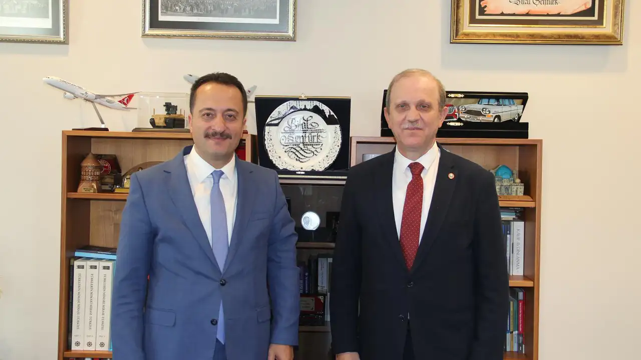KTÜ Rektörü Prof. Dr. Çuvalcı’dan Bilal Şentürk'e ziyaret