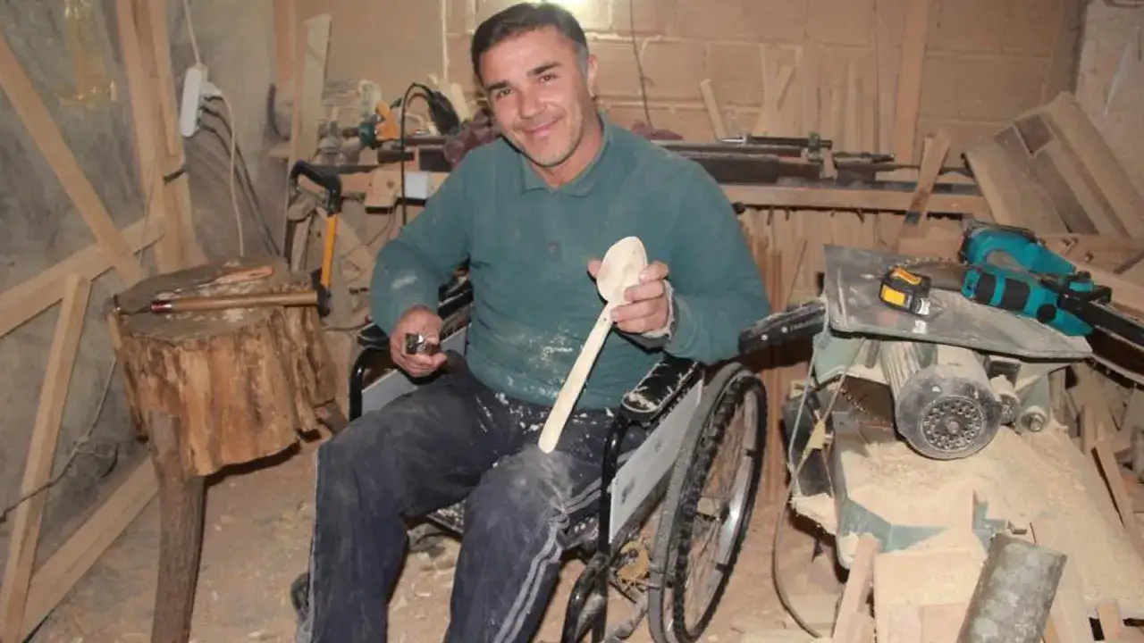 Ordu’da belden aşağısı tutmayan Ahmet Çiçek azmi ile hayran bıraktı