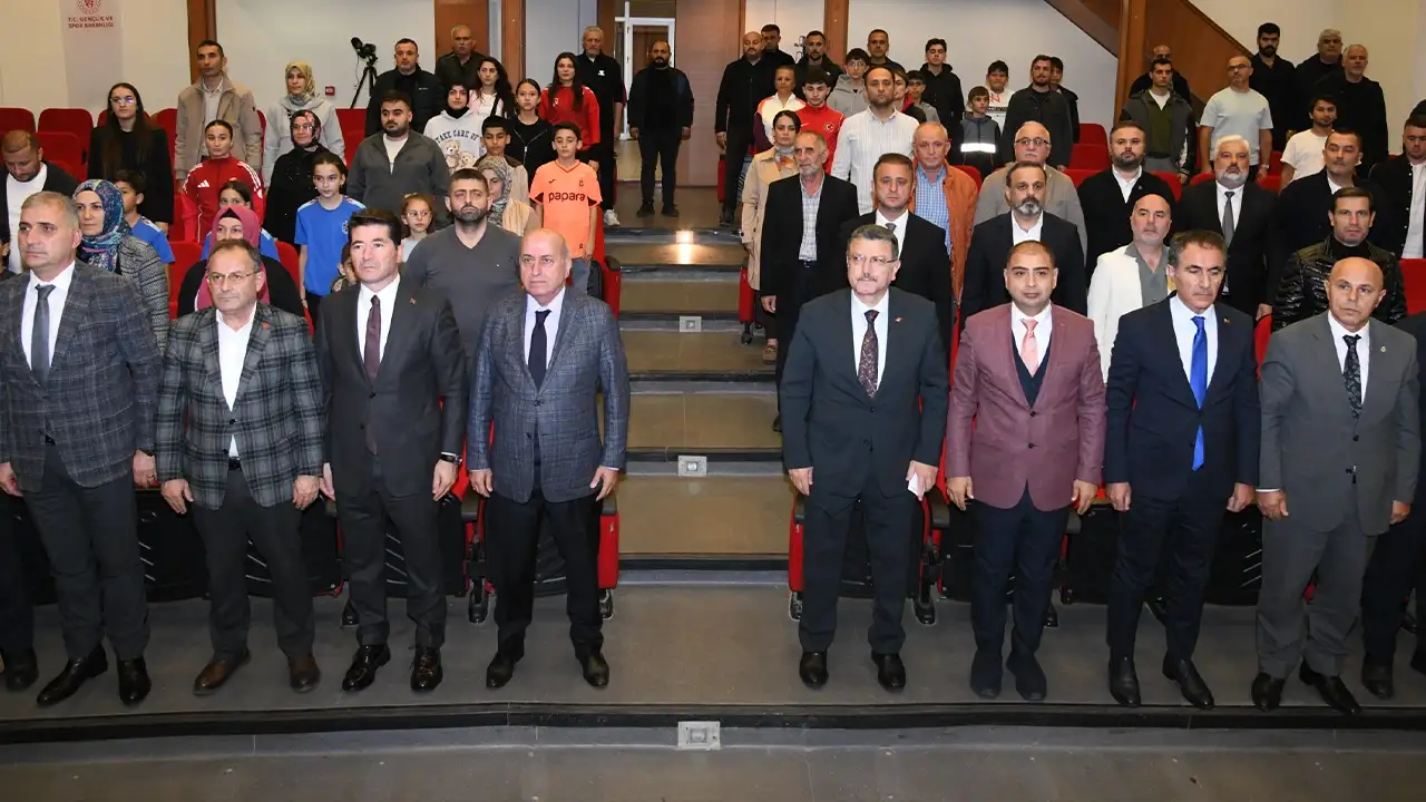 Trabzon'da Amatör Spor Haftası skandallarla başladı