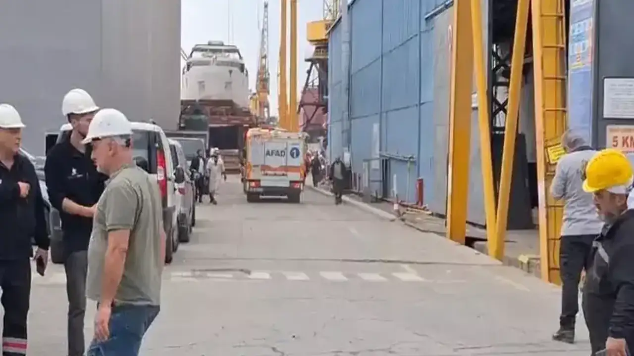 Tuzla'da gemide patlama: 1 işçi hayatını kaybetti 3 yaralı