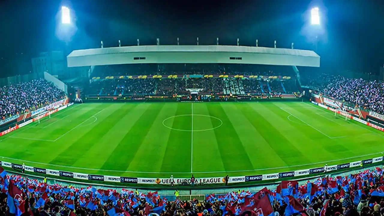 Canlı yayında Taraftar Grubu Liderinden tribün açıklaması: Bu durum Avni Aker'den bu yana var..