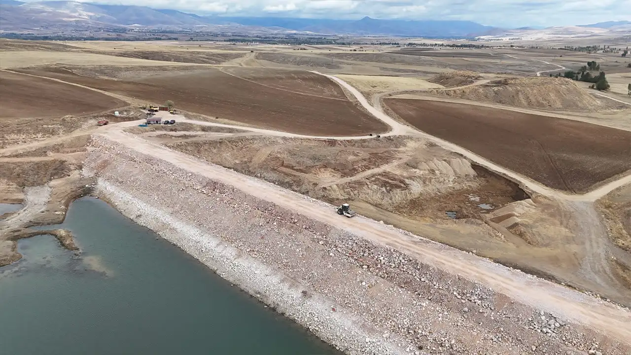 Bayburt’taki sulama ve taşkın projelerinde çalışmalar devam ediyor: Taşkın riskleri azalacak