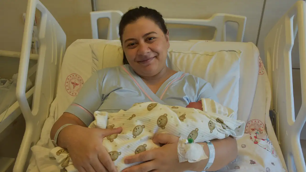 Gümüşhane’de şaşırtan doğum: 5 Kilo 150 gramlık “Çağan” dünyaya geldi