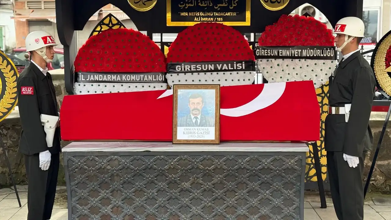 Kıbrıs gazisi Osman Kumaş’a son görev: Piraziz’de dualarla uğurlandı