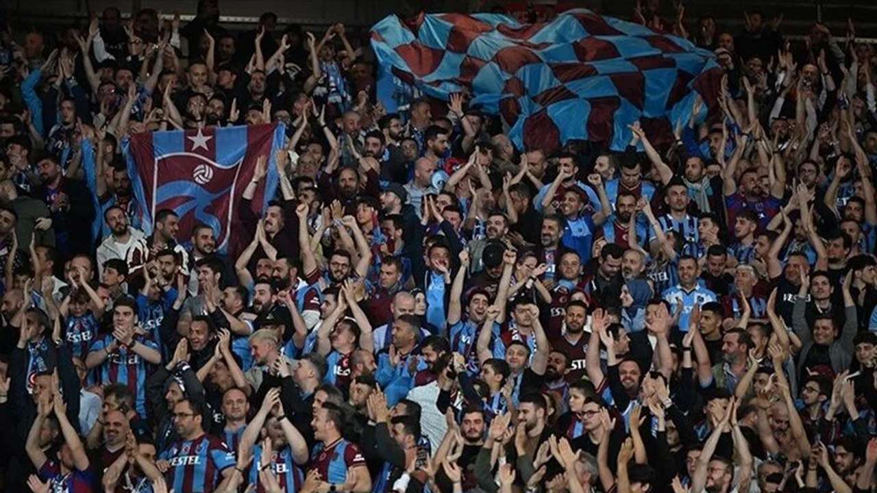 Trabzonspor Deplasmanı tıklım tıklım: Biletler jet hızıyla tükendi