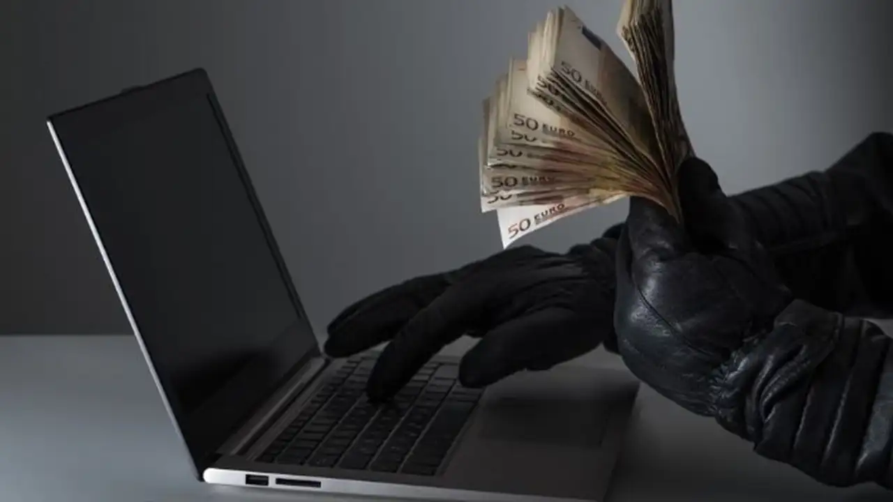 İnternette tanışıp güvendi: Trabzon'da yaşlı adamın paraları buhar oldu