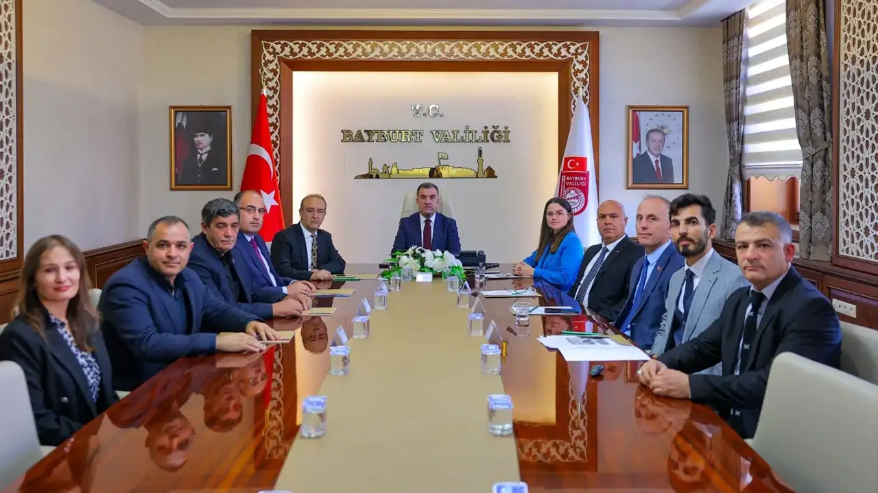 Bayburt’ta tarım görüşüldü: Tarım arazilerinin korunması gündemde