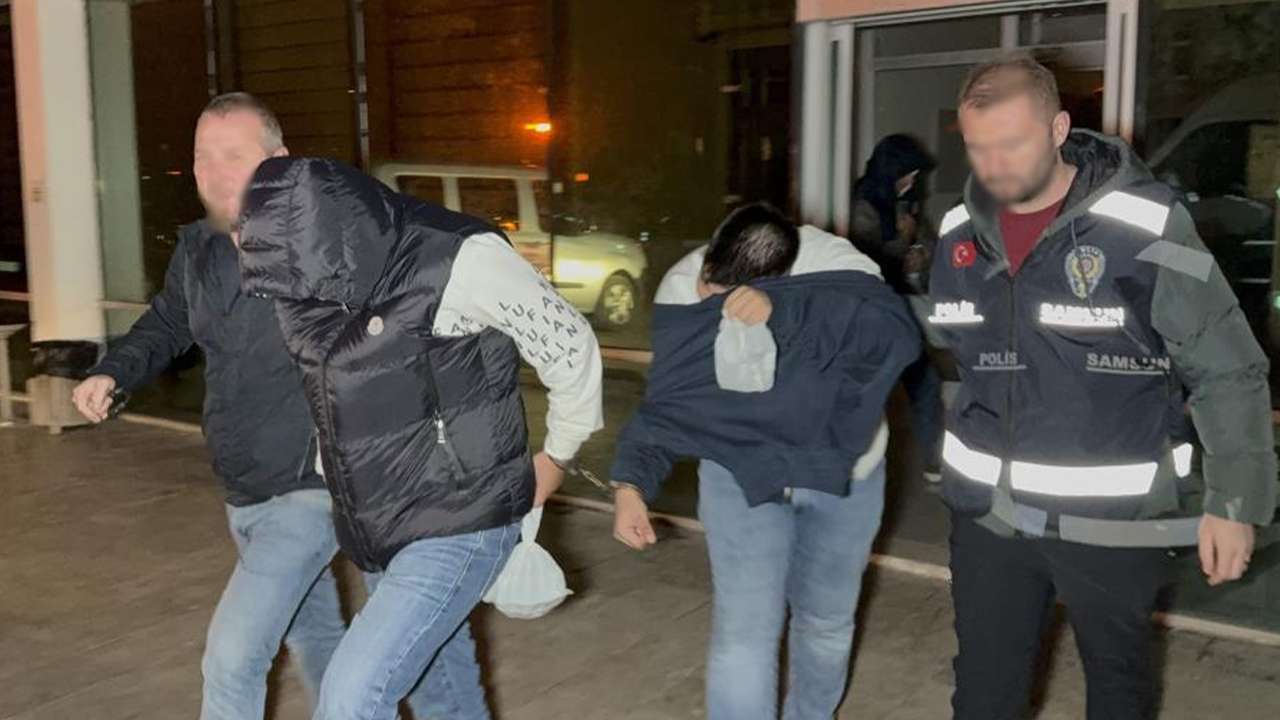 Samsun’da çöp konteynerinden uyuşturucu teslimatı! Kameralara yakalandılar