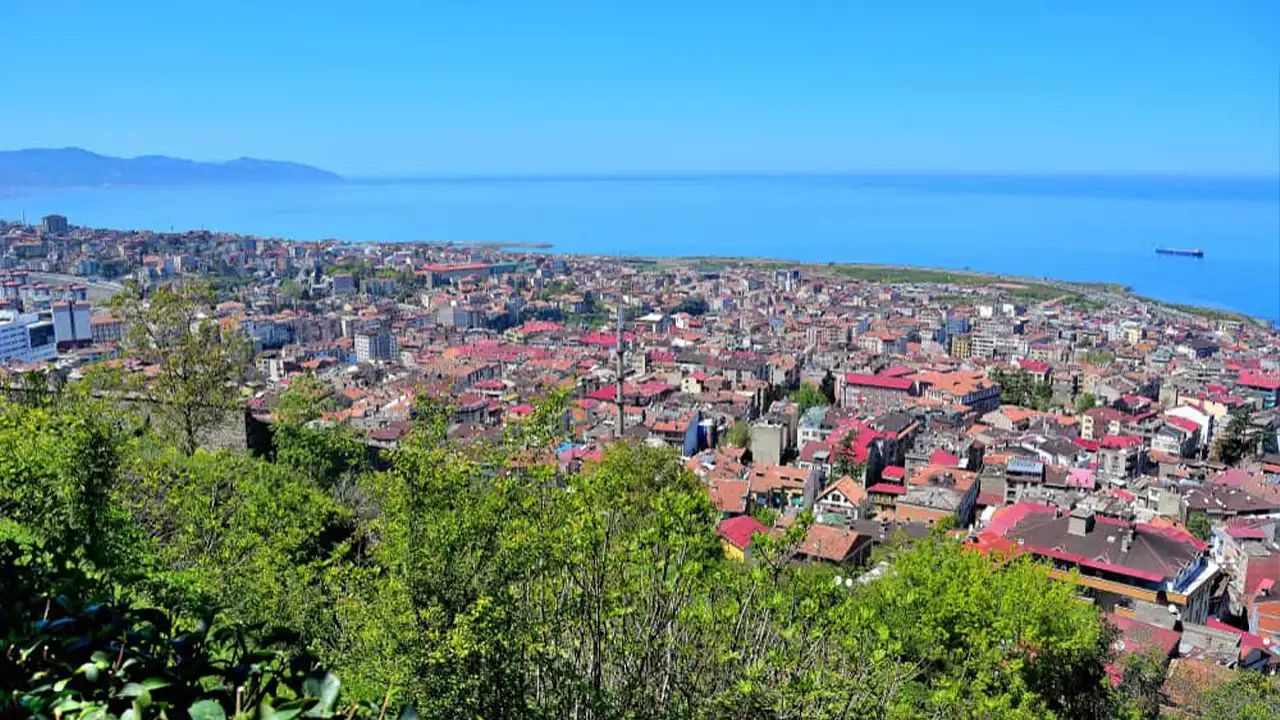 Trabzon’da böyle hava olur mu demeyin: Trabzon hava durumu bugün (18 Ekim 2025)