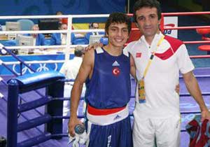 Furkan yuvadan uçuyor