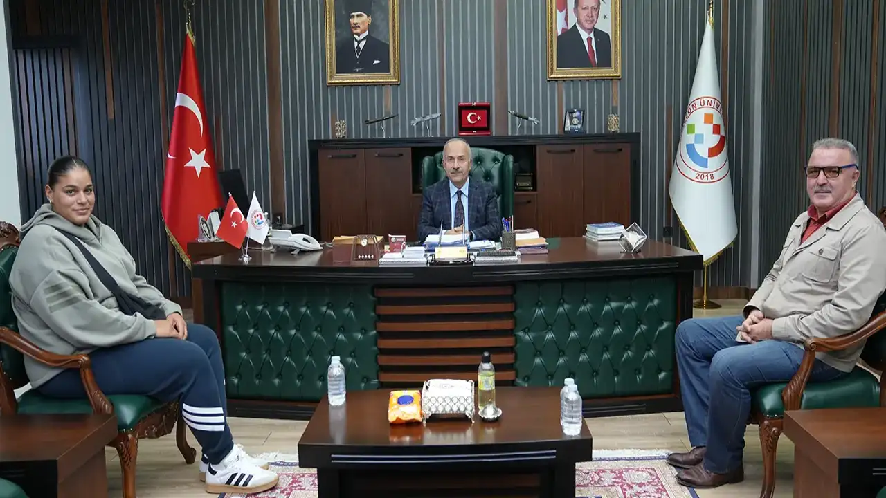 Avrupa Şampiyonu Havvanur Kethüda’dan Trabzon Üniversitesi’ne ziyaret