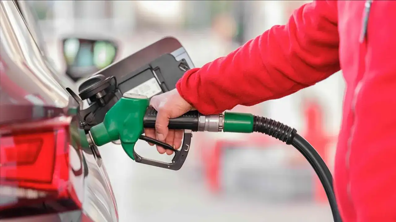 Akaryakıta indirim bekleniyor: Trabzon’da güncel akaryakıt fiyatları