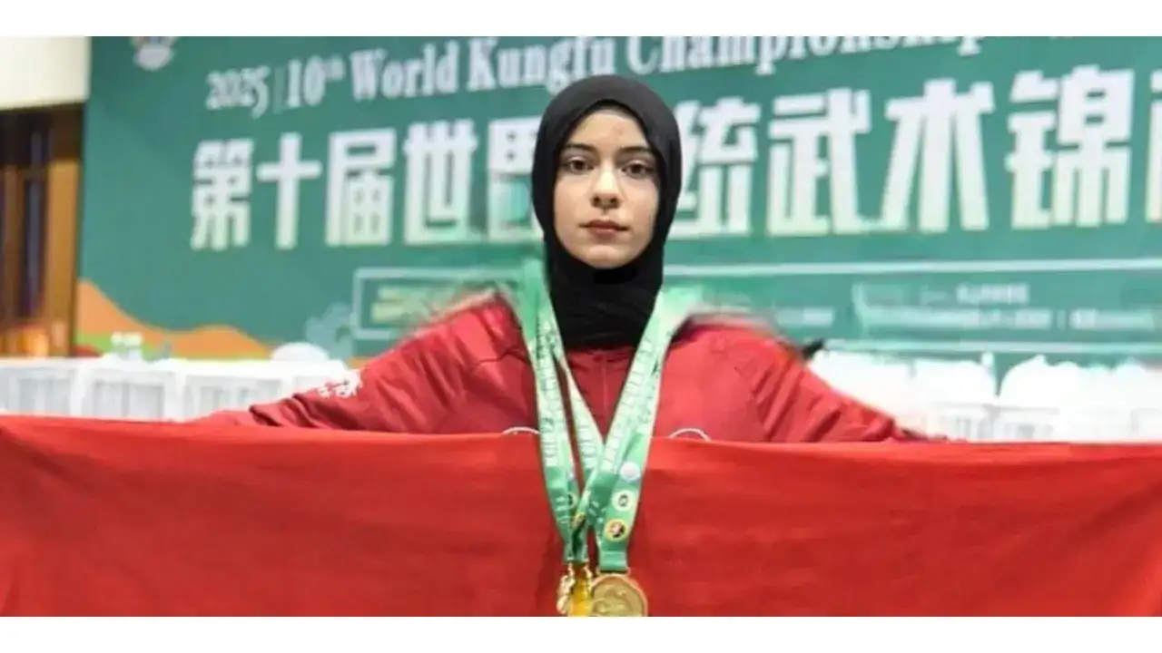 Of’un gururu Ayşe Sude Akyüz, üçüncü kez Dünya Şampiyonu oldu