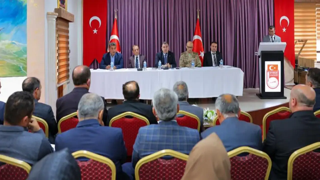 Bayburt’ta merkez köylere hizmet götürme birliği dönem sonu toplantısı yapıldı