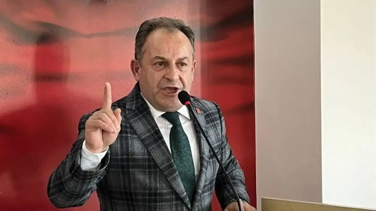 CHP’li Mustafa Bak’tan Mumcu’ya “CHP’yi yatırım düşmanı diye suçladılar, cevap net!”