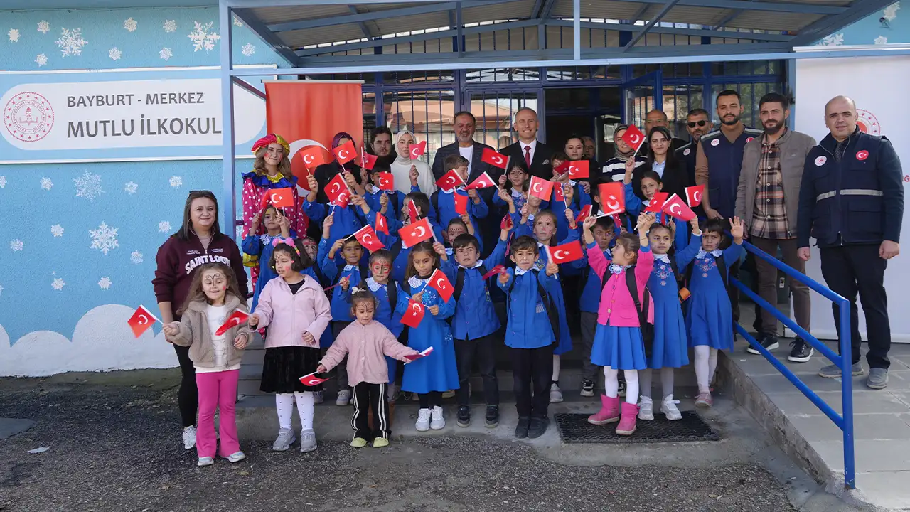 Bayburt’ta miniklere büyük eğitim: Sıfır atık projesiyle çevre bilinci kazandırılıyor