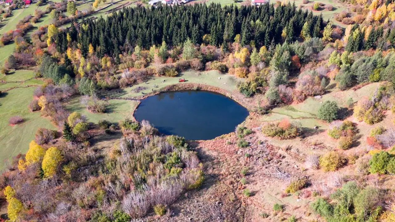Artvin’in saklı cenneti: Rutav Gölü insan gözüne benziyor