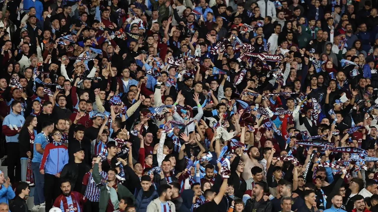 Trabzonspor taraftarları Eyüpspor maçının indirimli fiyatlarını değerlendirdi