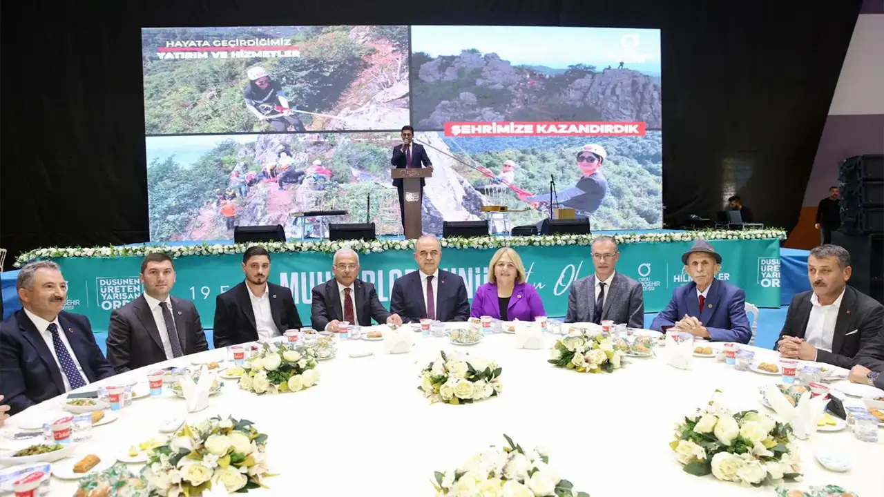 Ordu’da Başkan Güler muhtarlarla buluştu: “Yol ve su sorununu bu dönemde bitireceğiz”