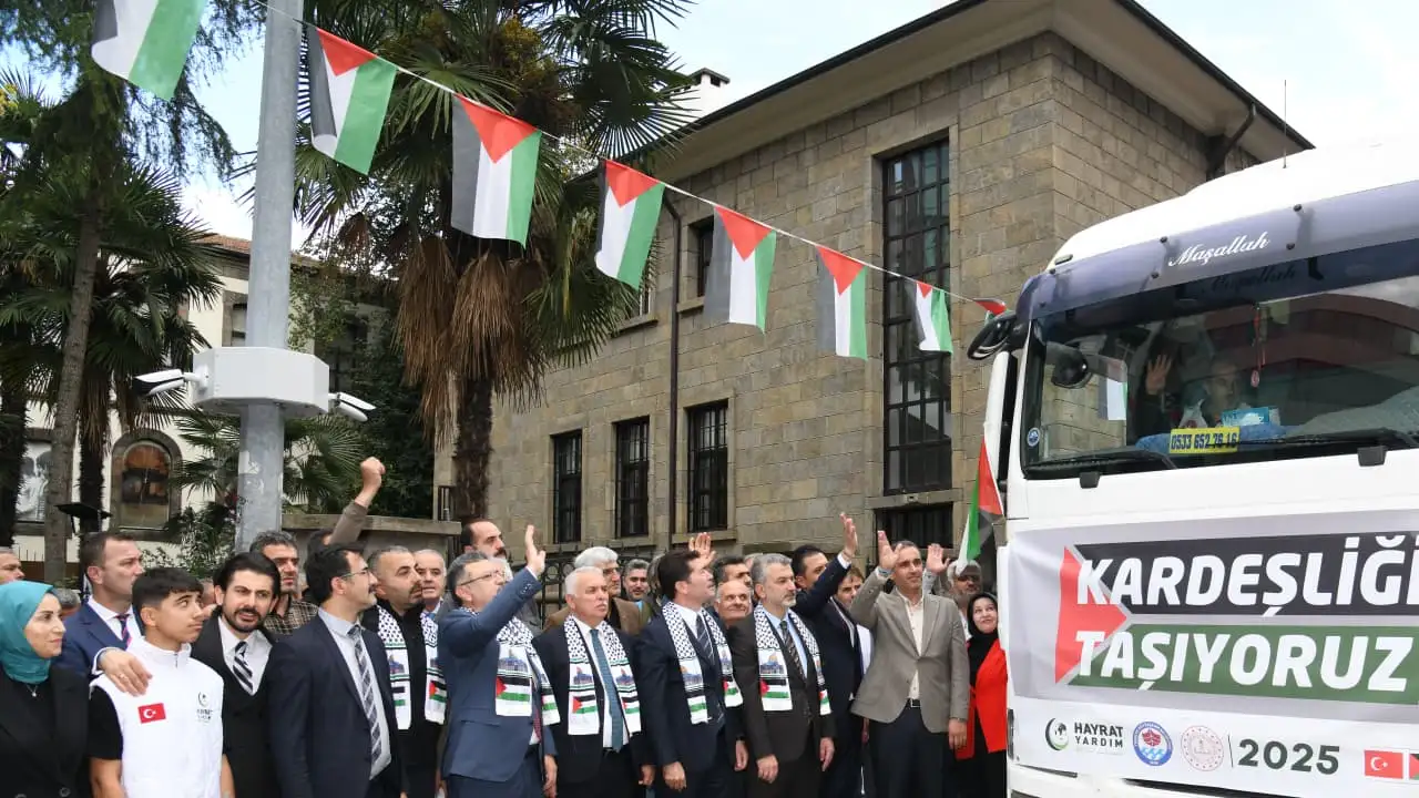 Trabzon’dan Gazze’ye 250 ton insani yardım yola çıktı