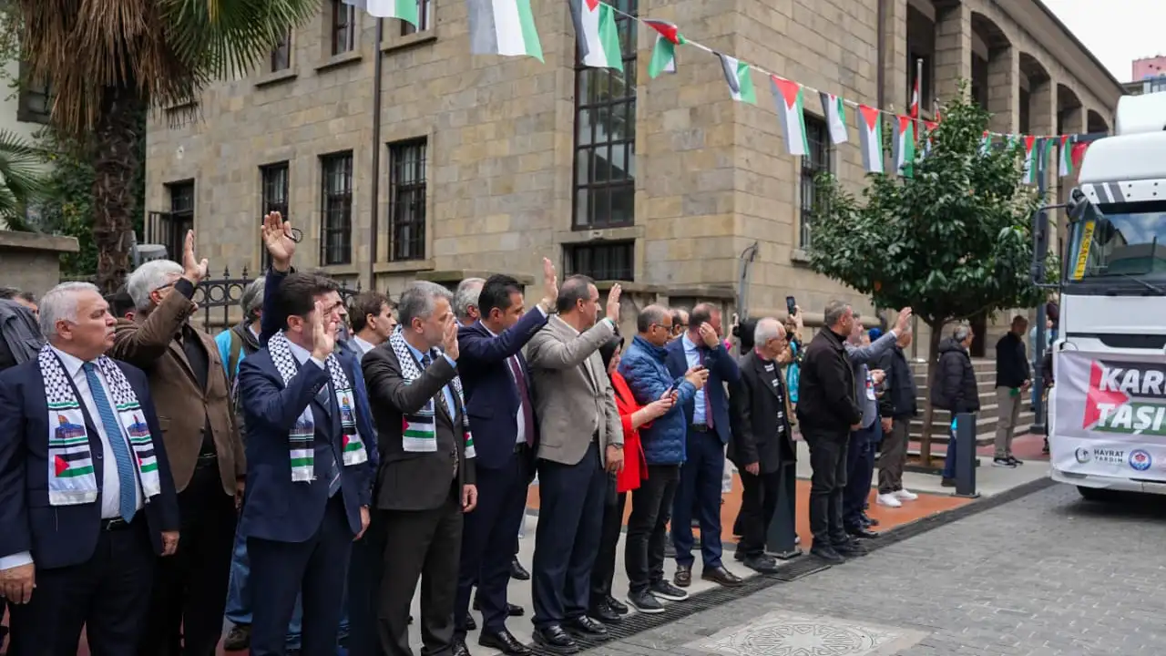 Ortahisar’dan Gazze’ye yardım eli: TIR’larla yola çıktı