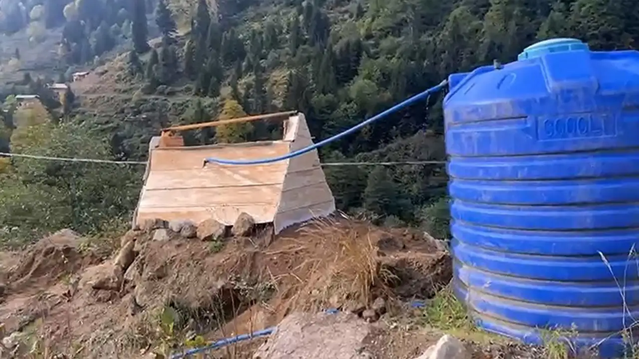 Rize’de dua etmeye gitti, şoke oldu: Mezarlık sandığı yapı bakın ne çıktı