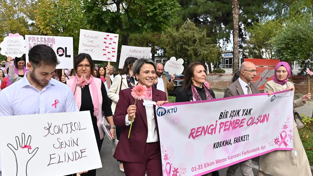 KTÜ’de “Meme Sağlığı Farkındalık” Paneli: Yürüyüş yapıldı