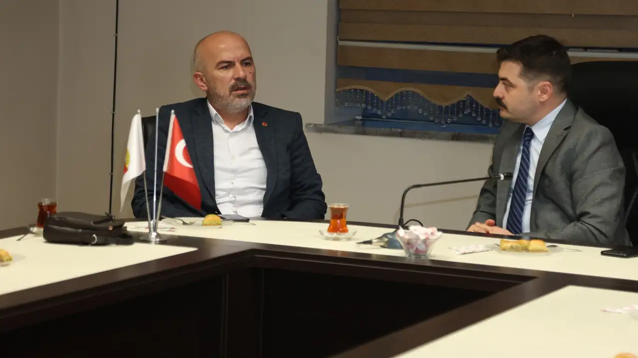 Bayburt’ta basının sorunları masaya yatırıldı