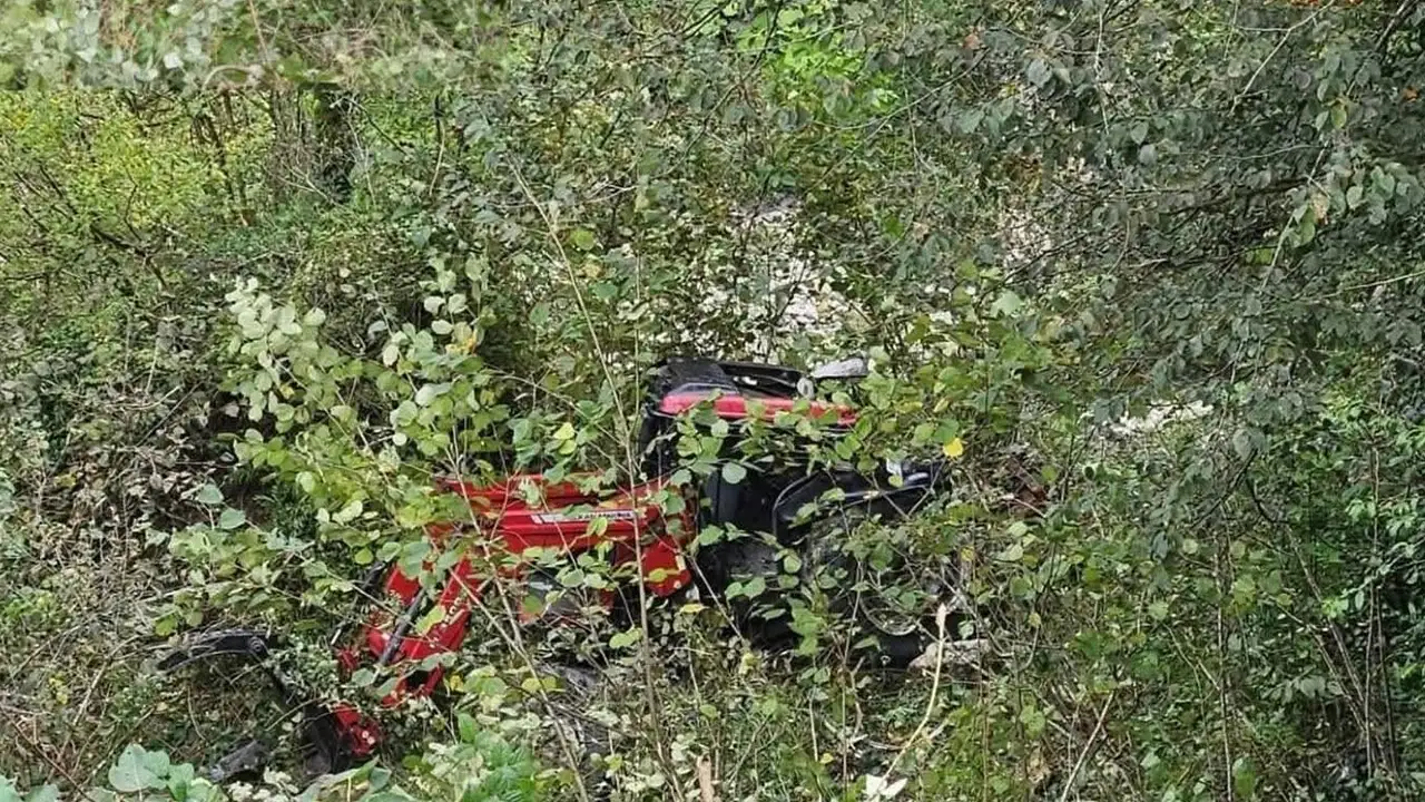Ordu'da direksiyon hakimiyetini kaybeden traktörün sürücüsü hayatını kaybetti