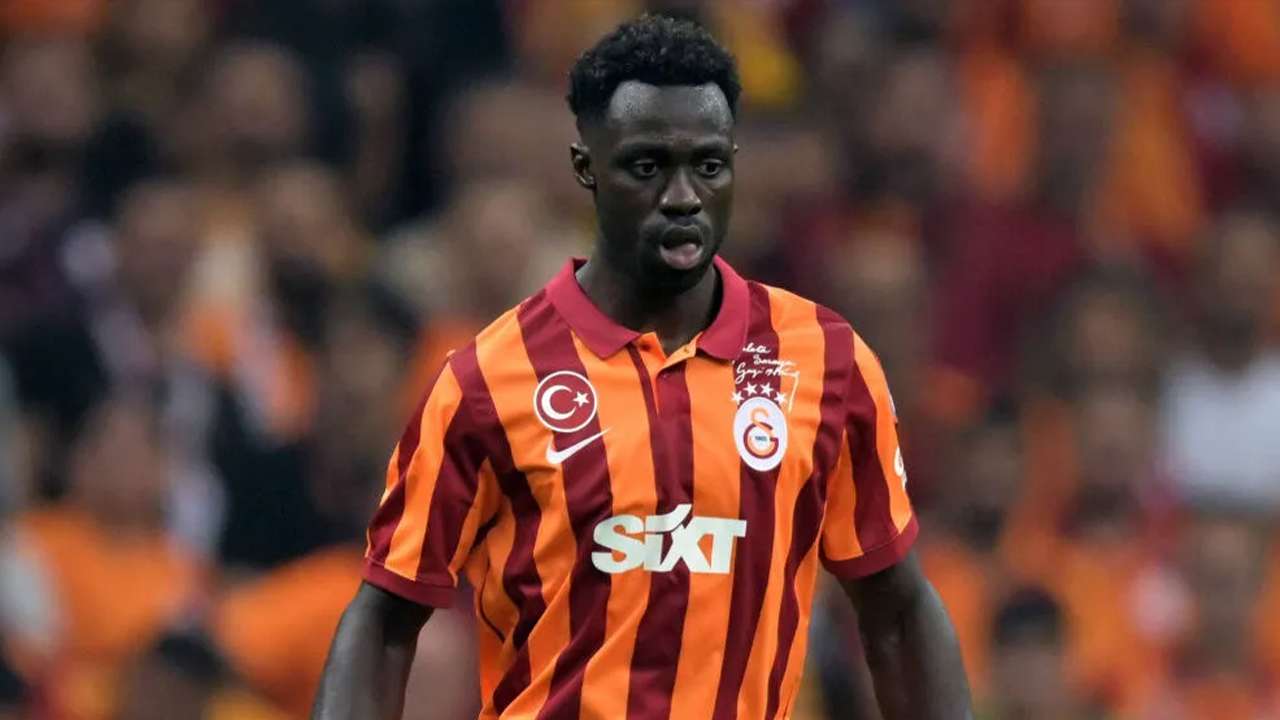 Galatasaray Trabzonspor maçı öncesi kritik gelişme:Trabzonspor maçında forma giyemeyecek