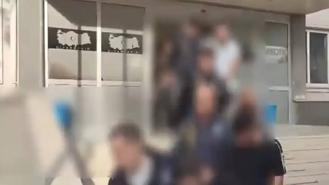 Bungalov kiralama vaadiyle 216 kişiyi dolandırdılar