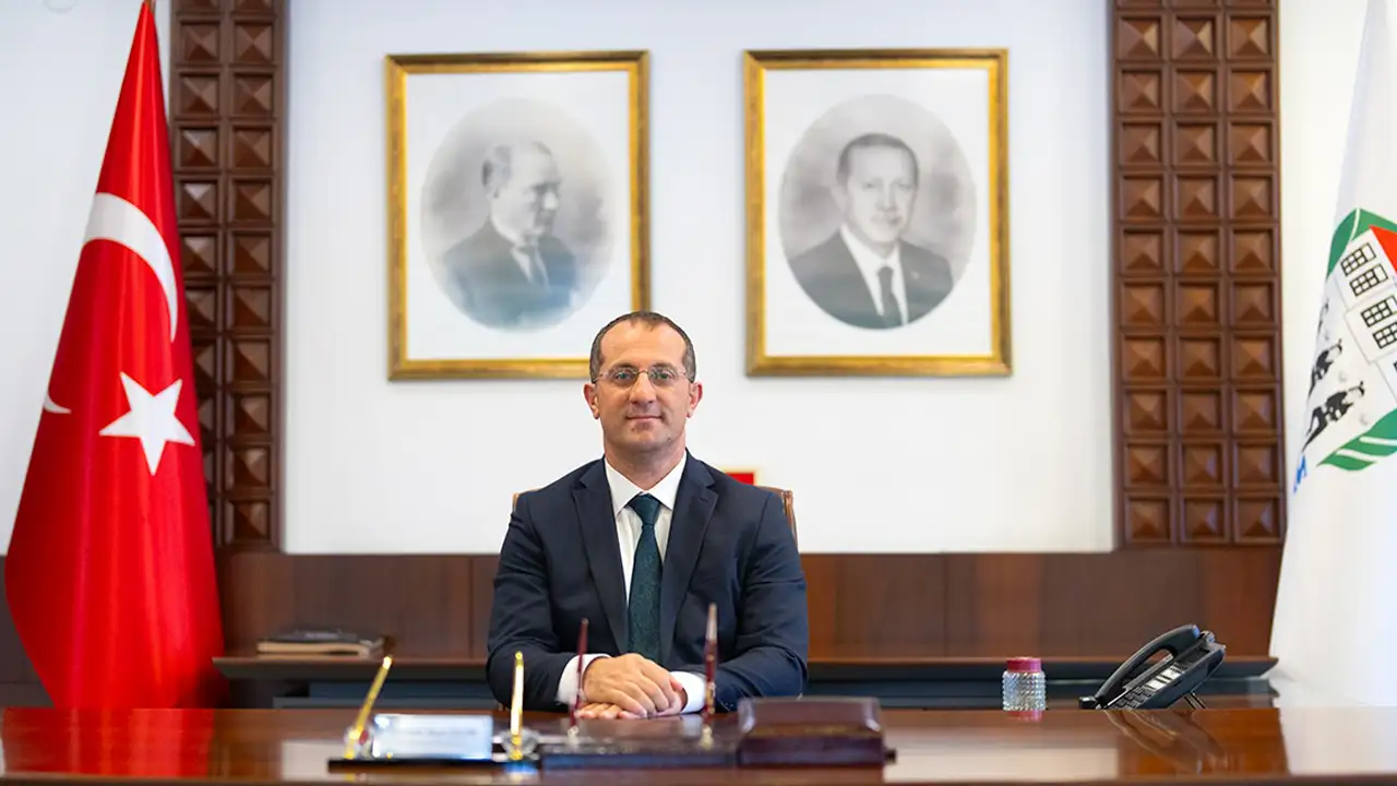 Başkan Ekim’den 29 Ekim Cumhuriyet Bayramı mesajı:  "Cumhuriyeti yaşatmak hepimizin görevi"