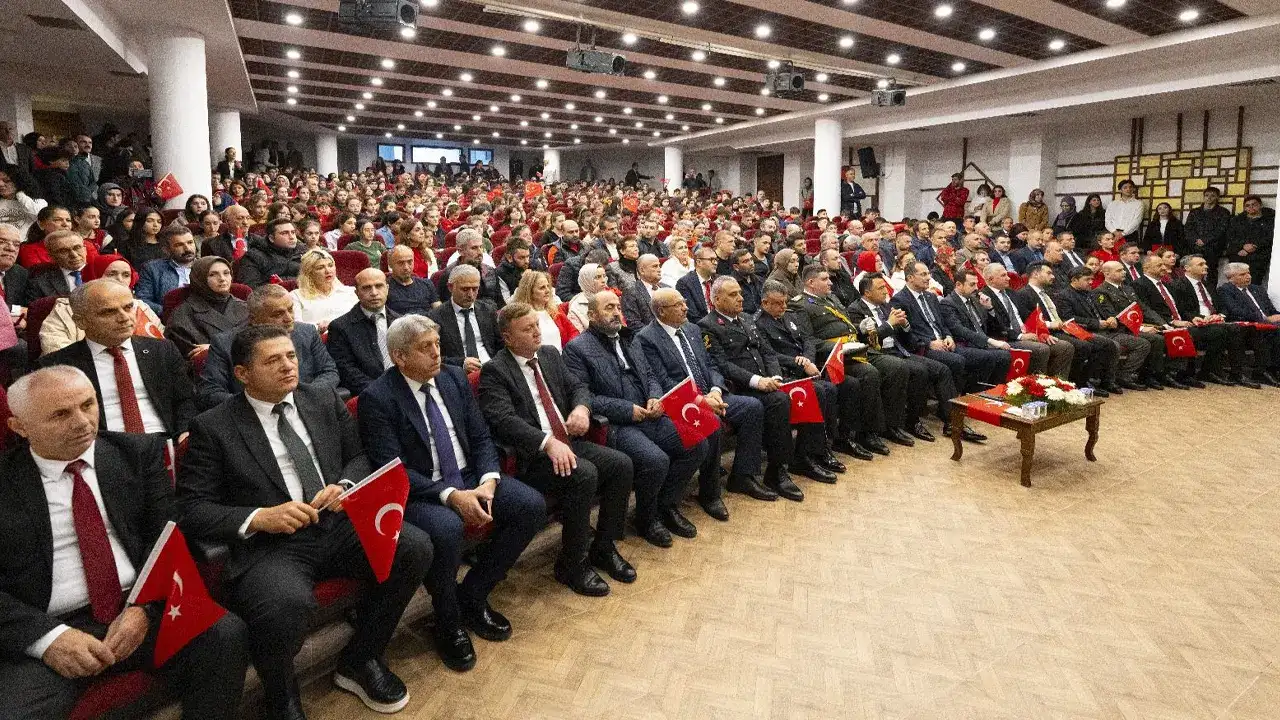 Akçaabat’ta 29 Ekim Cumhuriyet Bayramı coşkuyla kutlandı
