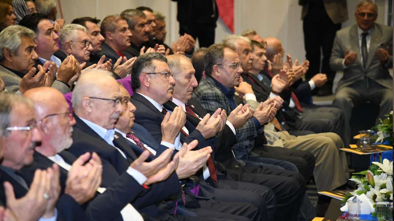 Başkan Ahmet Metin Genç’ten vefa mesajı