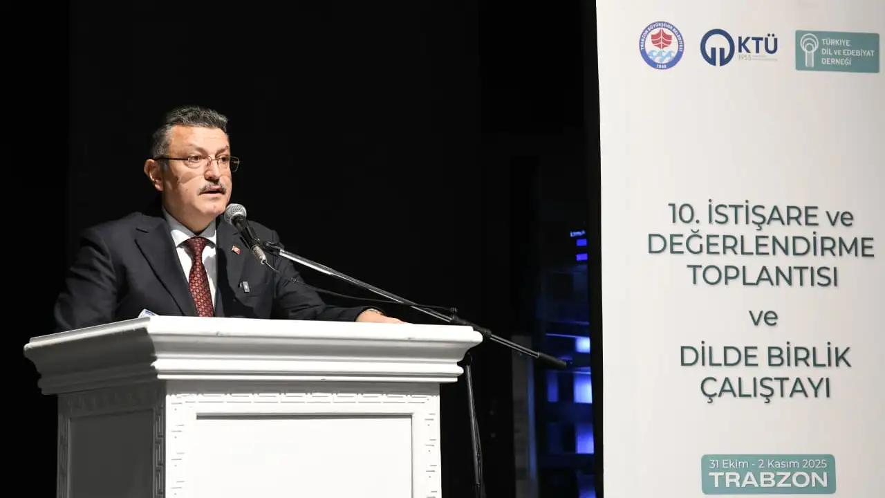 Trabzon'da Dilde Birlik Çalıştayı' yapıldı: “Türkçemizi korumak milli bir görevdir”