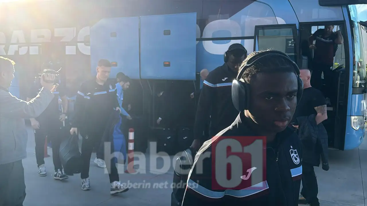 Trabzonspor, Galatasaray maçı için İstanbul’a hareket etti