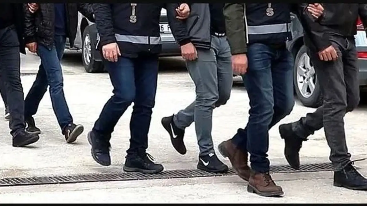 Trabzon dahil 31 ilde eş zamanlı  FETÖ operasyonu: 56 gözaltı, 50 tutuklama