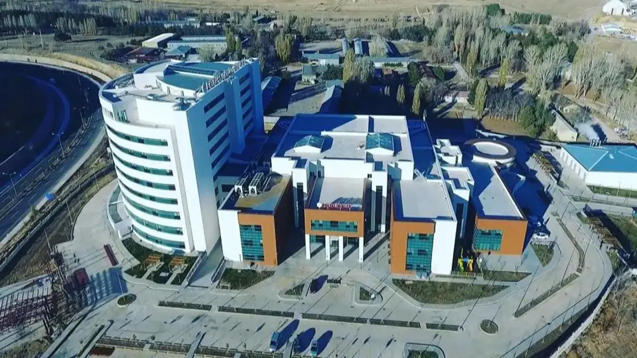 Bayburt Devlet hastanesi Ekim ayında 46 bin 89 hastaya hizmet verdi