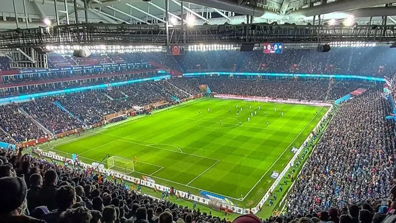 Trabzonspor'un evinde ağırlayacağı Corendon Alanyaspor maçı biletleri satışa çıkıyor