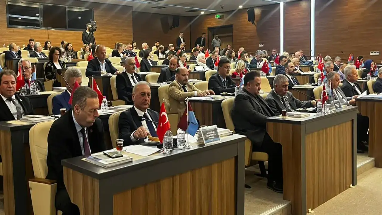 Ortahisar Meclisi’nde geçmiş tartışmalar yeniden gündeme geldi