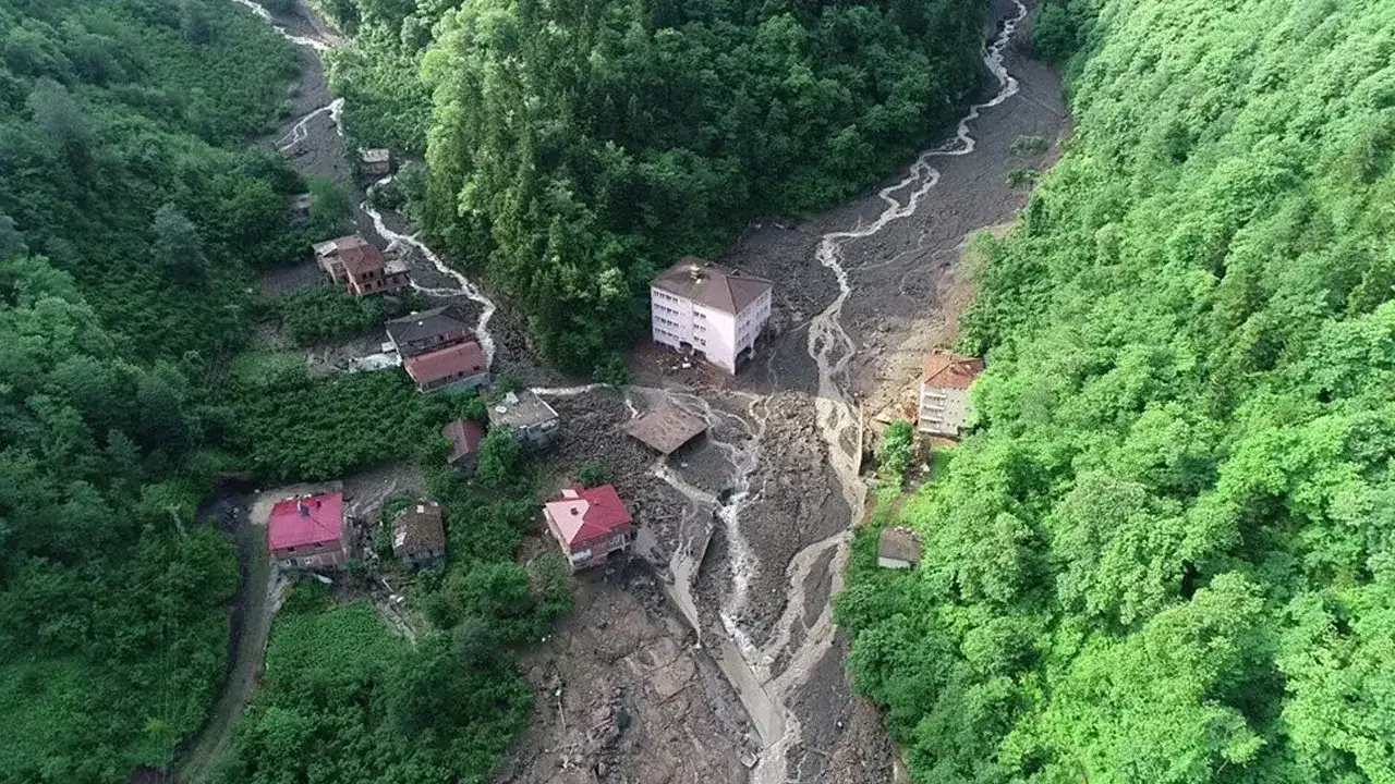 Trabzon’da uzman açıkladı: Heyelanların asıl sebebi...