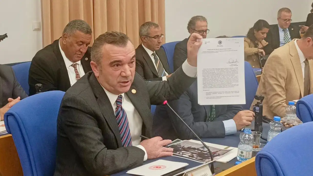 İYİ Parti'li Yavuz Aydın Bakan Kacır'a seslendi: “Trabzon neden 3’üncü bölgede?”