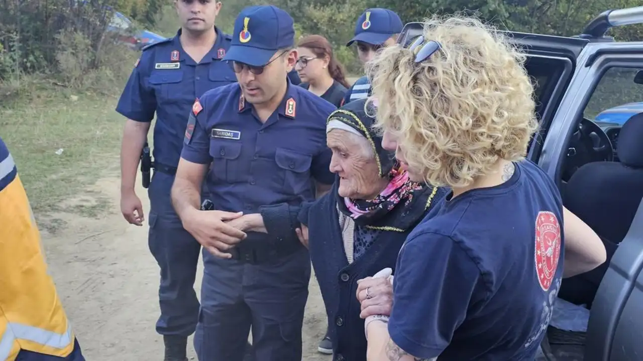 Artvin'de çam sakızı toplamak isterken kayboldu: Ekipler buldu