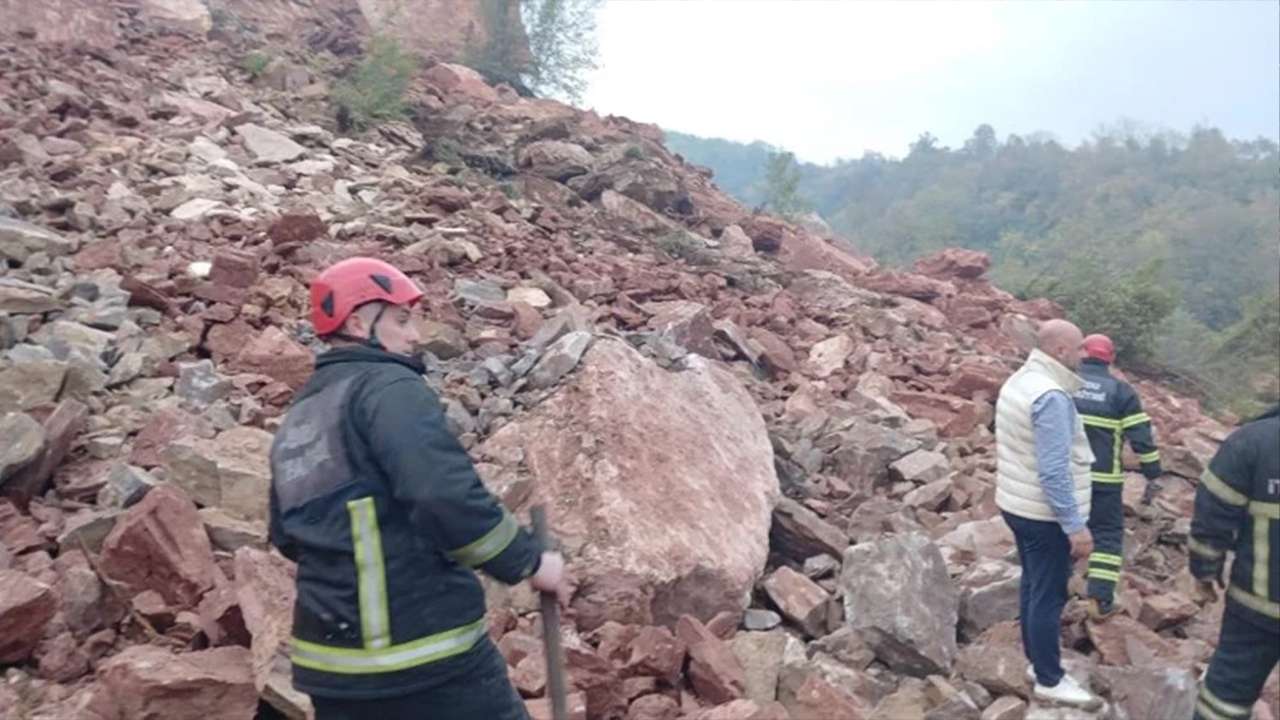 Bölgemizde facia: Taş ocağında göçük, kurtarma ekipleri seferber oldu