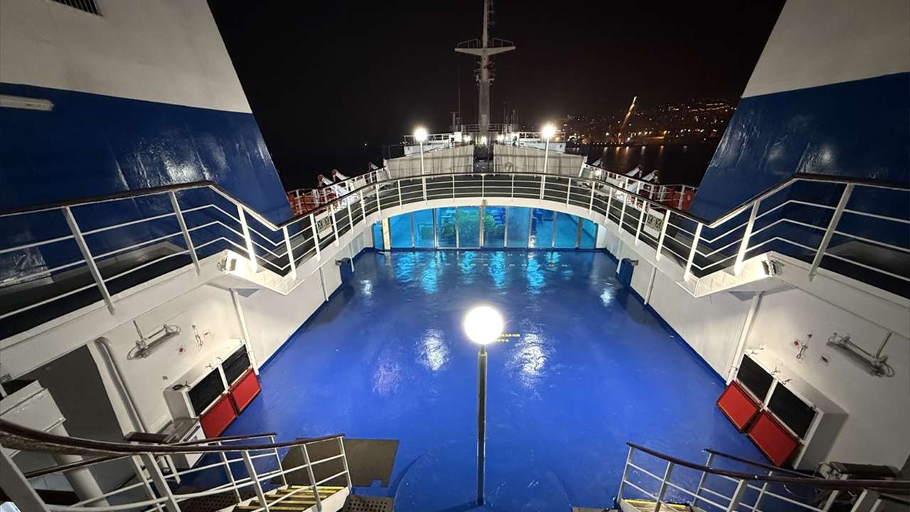 Trabzon-Soçi feribot seferleri 14 yıl sonra yeniden başladı
