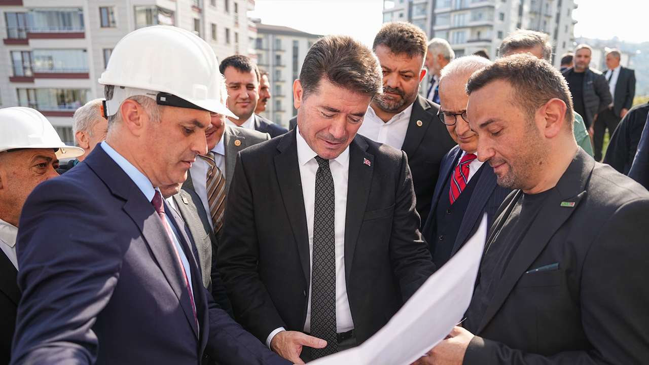 Başkan Bıyık müjdeyi verdi: Yomra’ya yeni kreş ve etkinlik merkezi geliyor