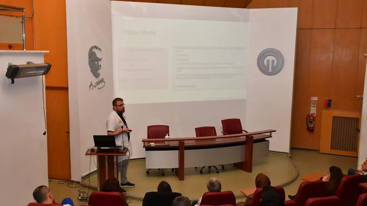 KTÜ Farabi Hastanesi’nde anlamlı etkinlik: “Bir hayat da sen kurtar”