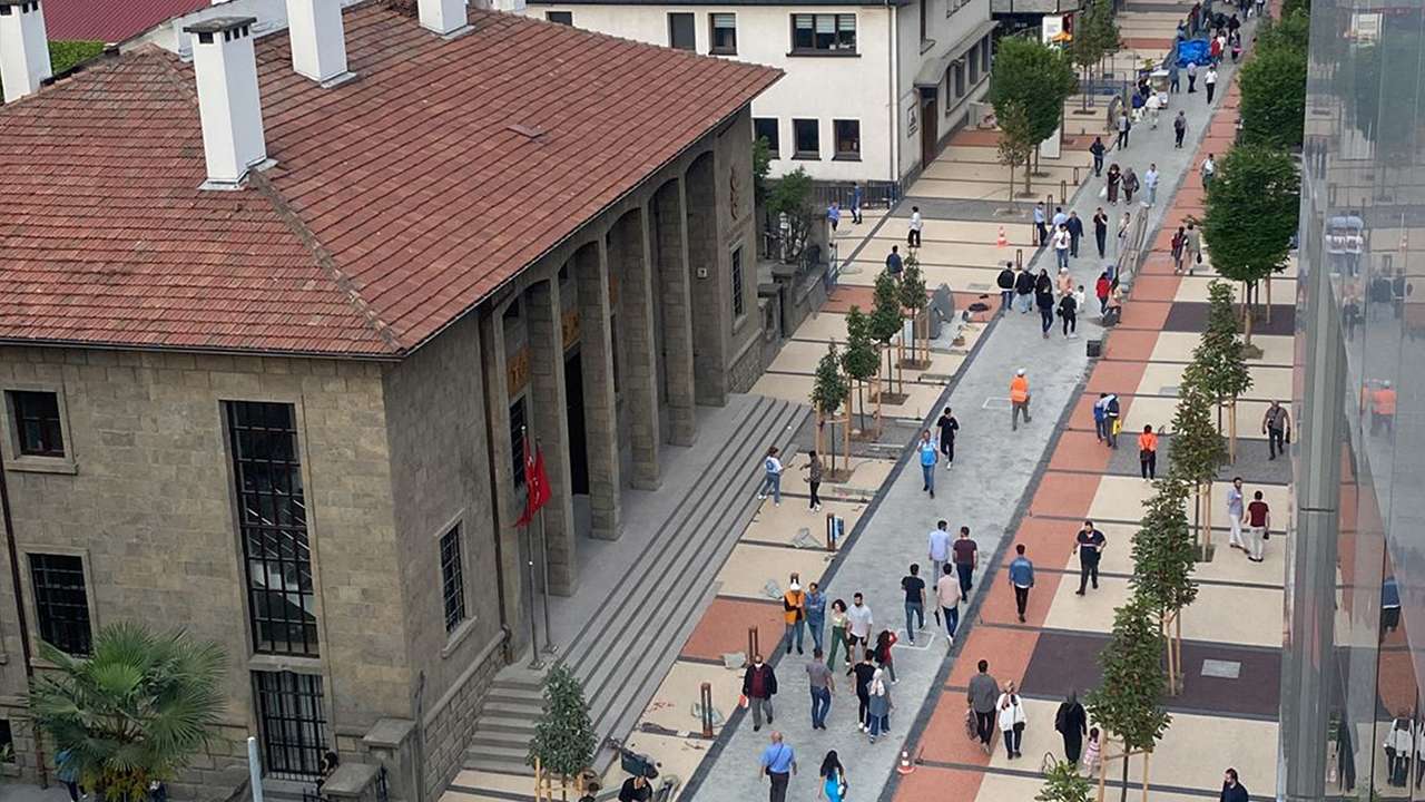 Trabzon’da o yol trafiğe kapanıyor: Sürücülere dikkat